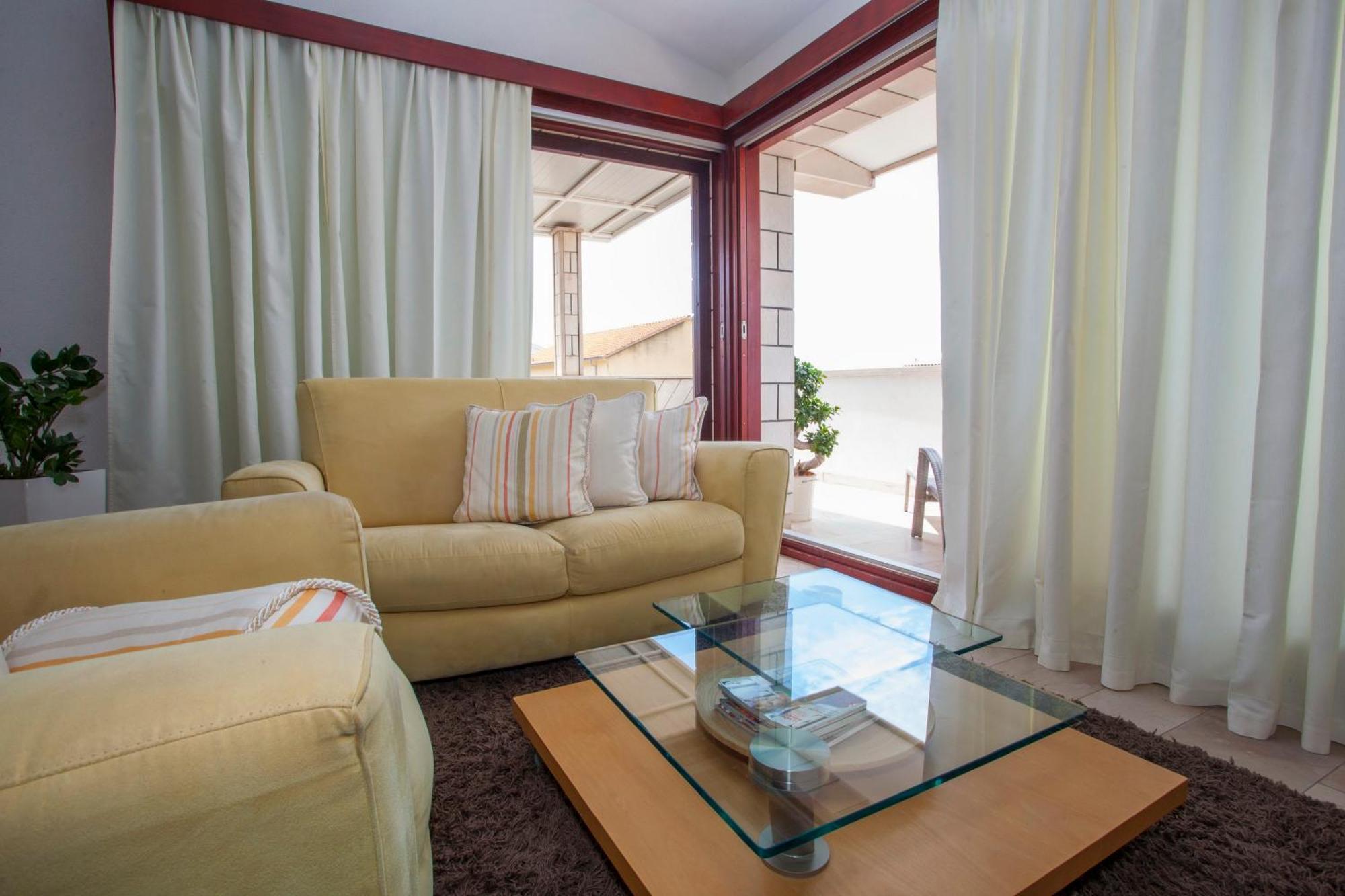 מאקרסקה Villa Makarana Apartments חדר תמונה